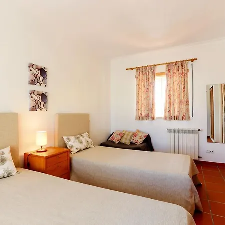 20 Burgo Afonso V Apartment