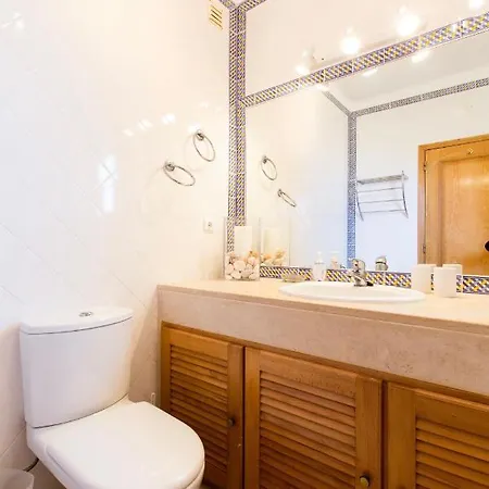 20 Burgo Afonso V Apartment Obidos